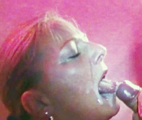 9 Spermaduschen für mich im Kino!