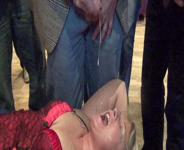 Public Sperma- und Piss-Orgie! 12.12.14,Teil 7