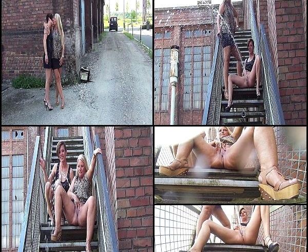 Public Weitpiss-Challenge! Roxy vs Rosella!